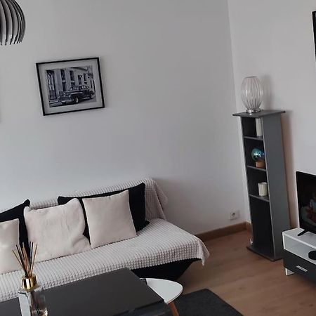 Quartier Des Emailleurs-T4 Avec Balcon Et Garage Apartment Limoges Bagian luar foto